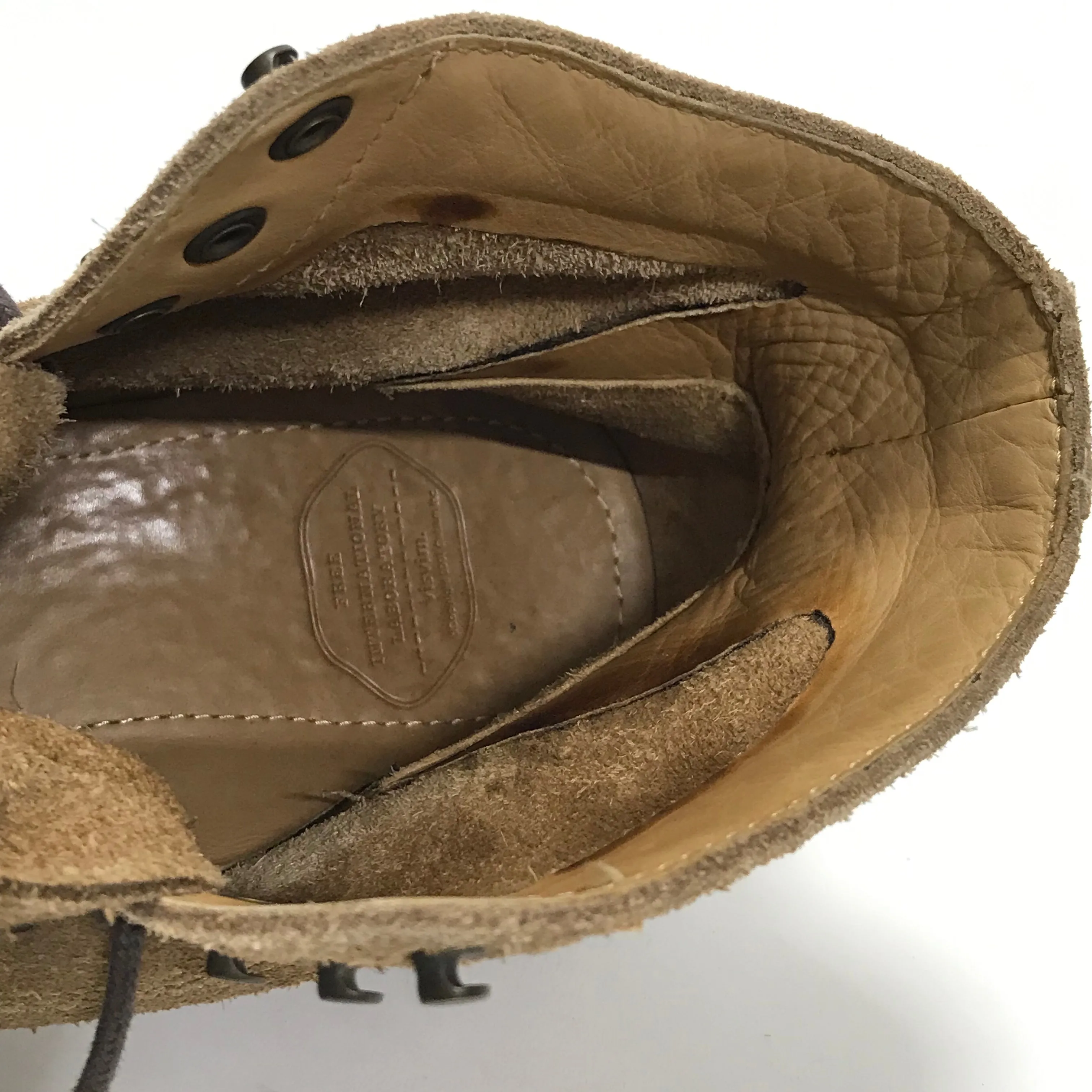 [8.5] Visvim Virgil Boots Folk Suede Lt Brown